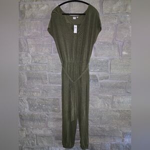 Gap Softspun V-Neck Jumpsuit NWT
